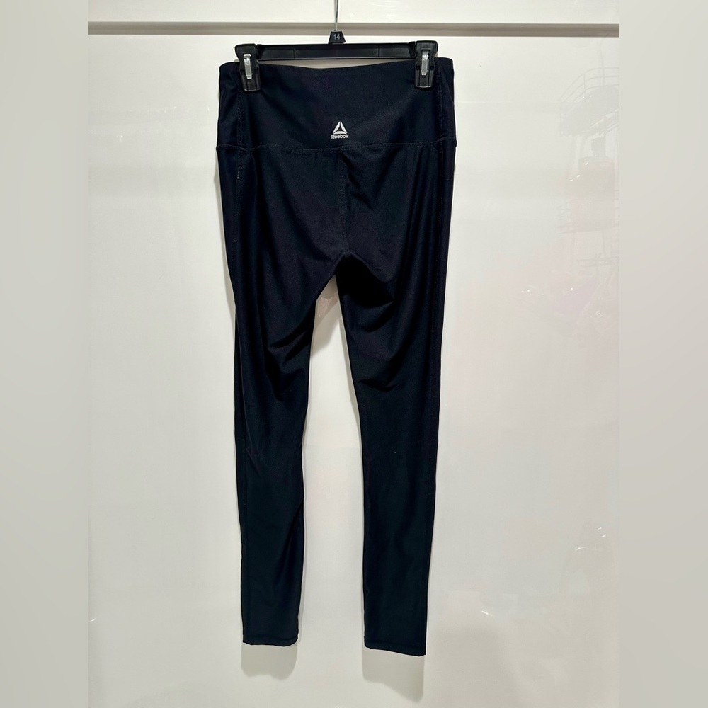 Reebok - Black Stretchy Leggings - Perfect Condition!